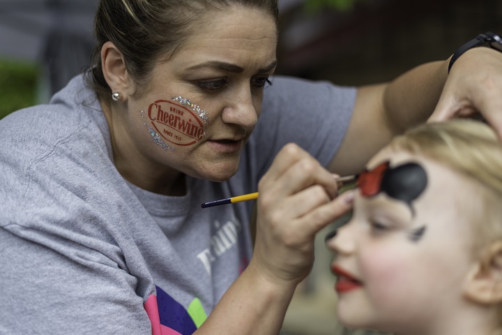 Face Painting